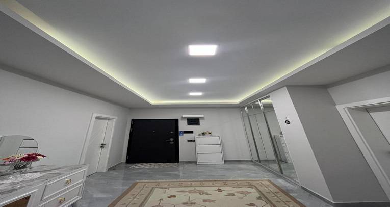 Luxury 3+1 and studio apartment in Oba